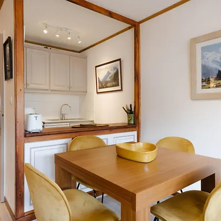 Appartement Chaleureux 2 Pièces à La Clusaz, Animaux Admis - Fr-1-304-70